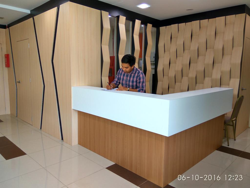 Adha Studio & Suite Kota Bharu Exterior foto